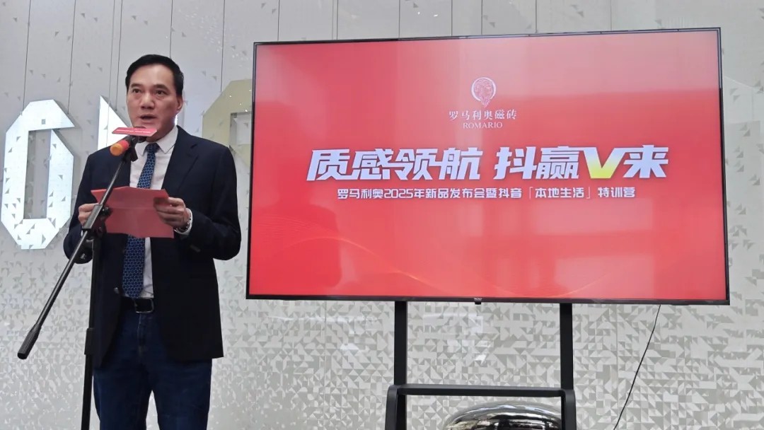 何總.jpg